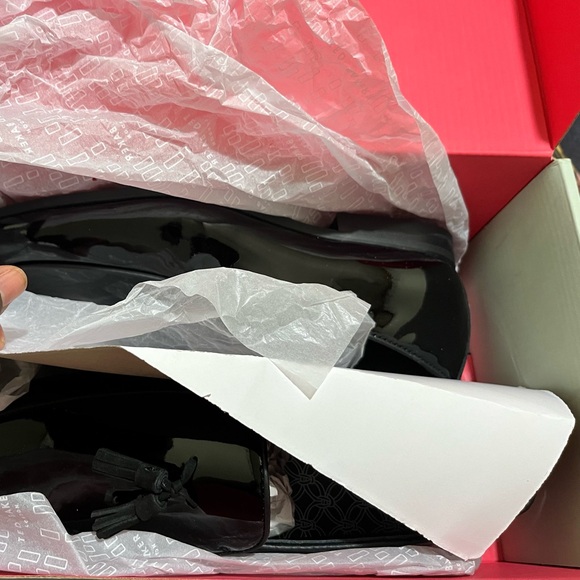 Ted Baker EROLL British fashion black shoe US10(EU43) in good condition. - Picture 5 of 7